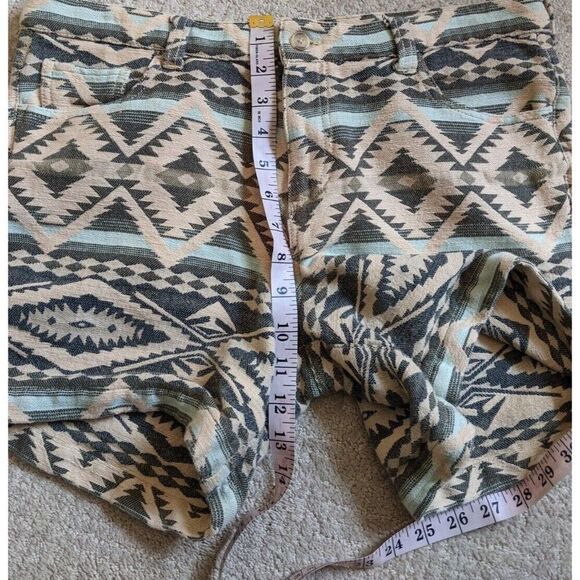 Dylan By True Grit Aztec Western 100% Cotton Knit Mid Rise Shorts 8 - Picture 7 of 10